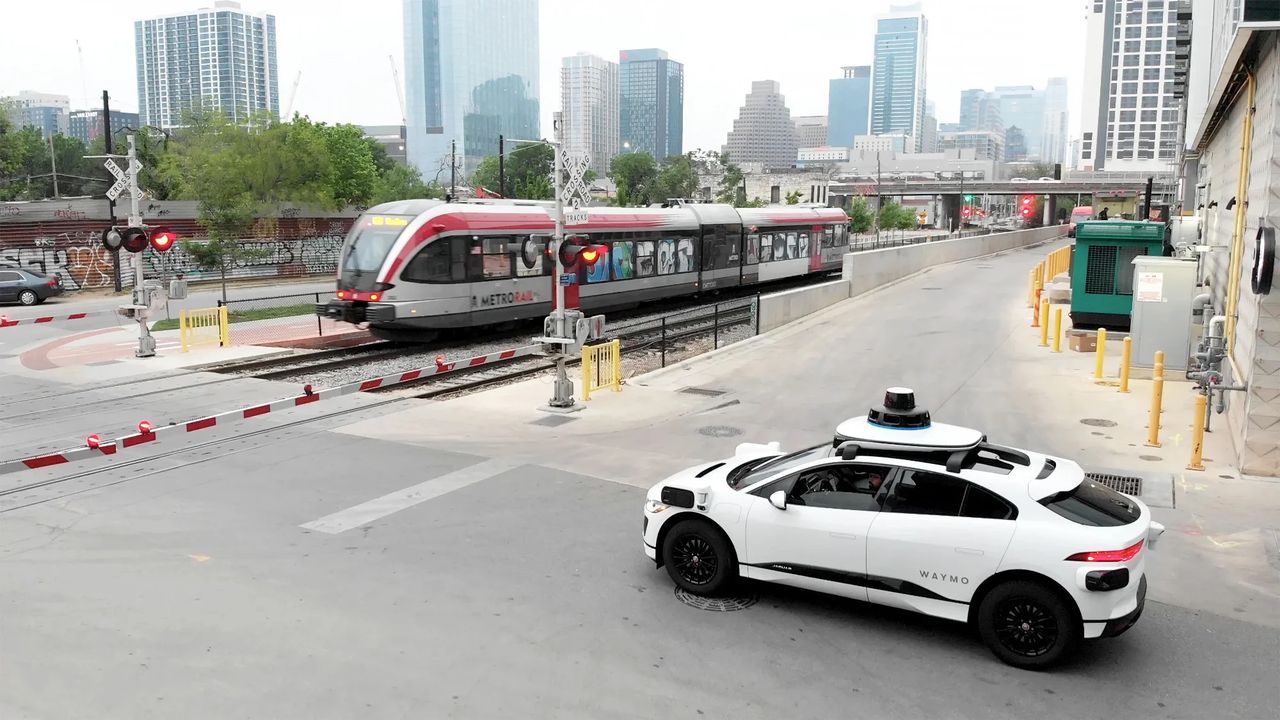 Waymo kör nu 50.000 betalda resor i veckan