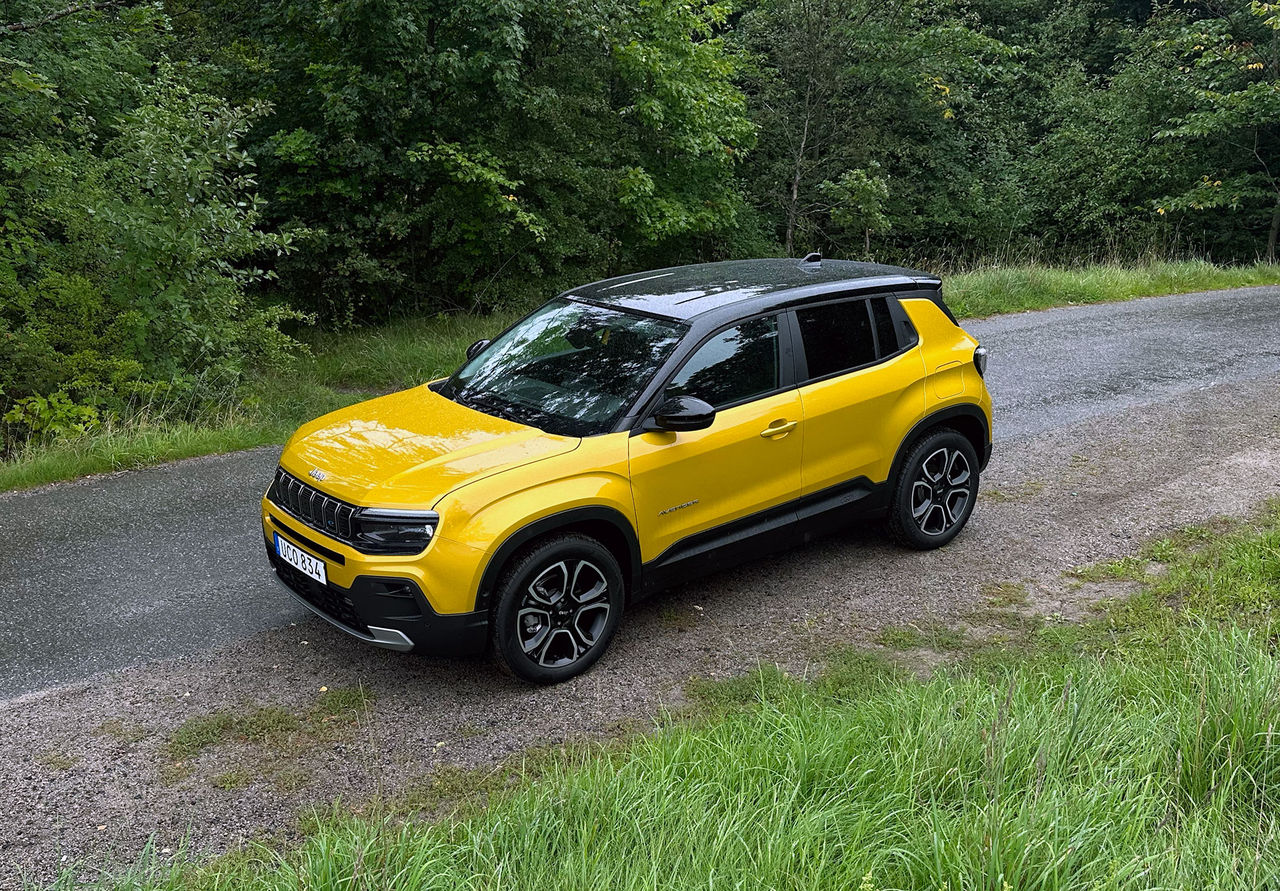 Jeep sänker priset på Avenger med 120.000 kronor