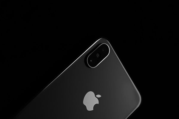 Apple sägs jobba på sin dyraste iPhone hittills