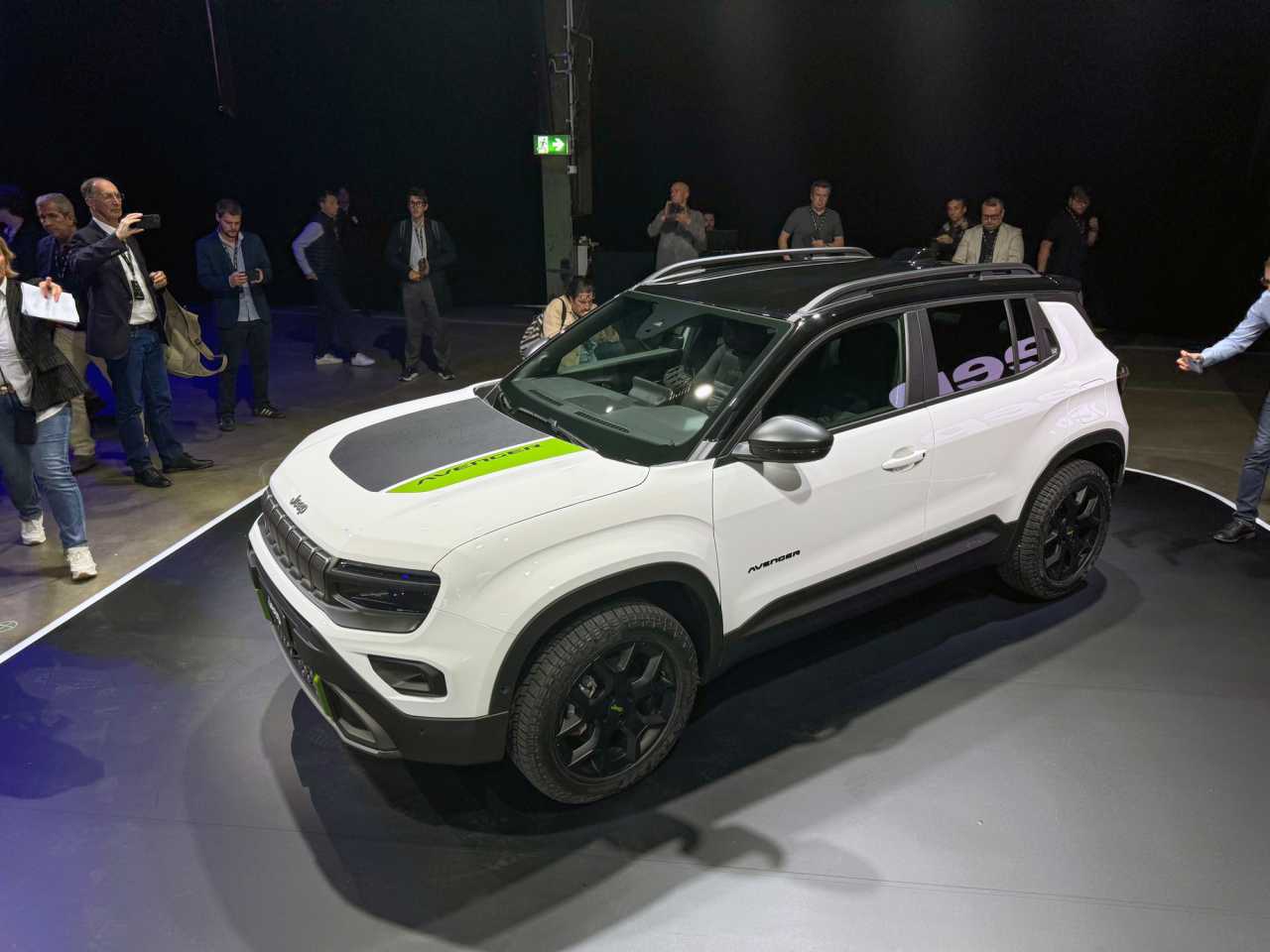 Nu är Jeep Avenger fyrhjulsdriven