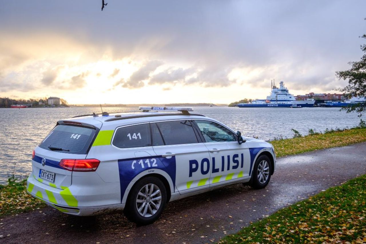 Finska polisen får ingripa i Sverige