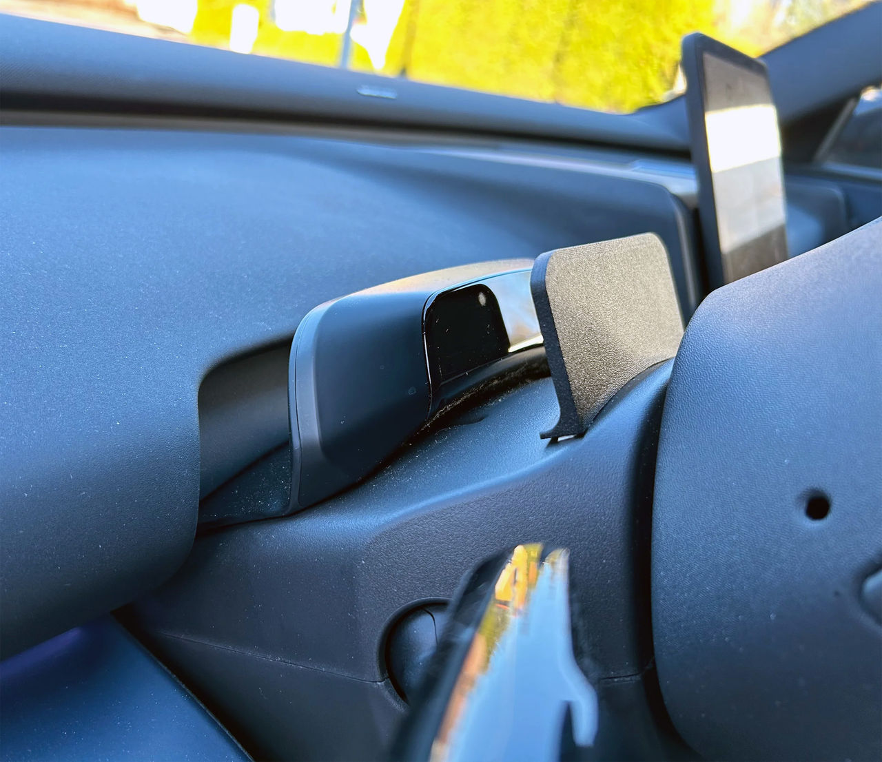 Plastbitar löser problem med Volvo EX30