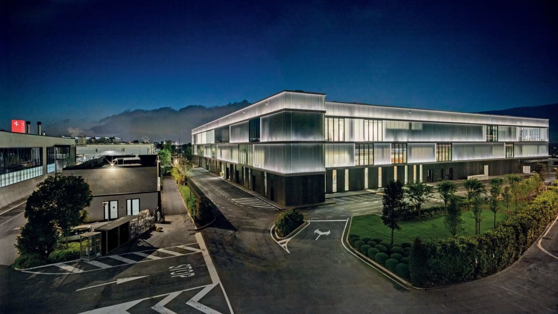 Ferrari har invigt sin nya e-building