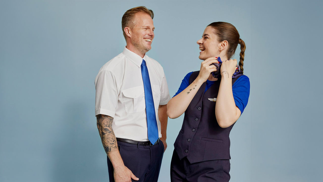 Nu får Sas-anställda visa tatueringar och ha sneakers