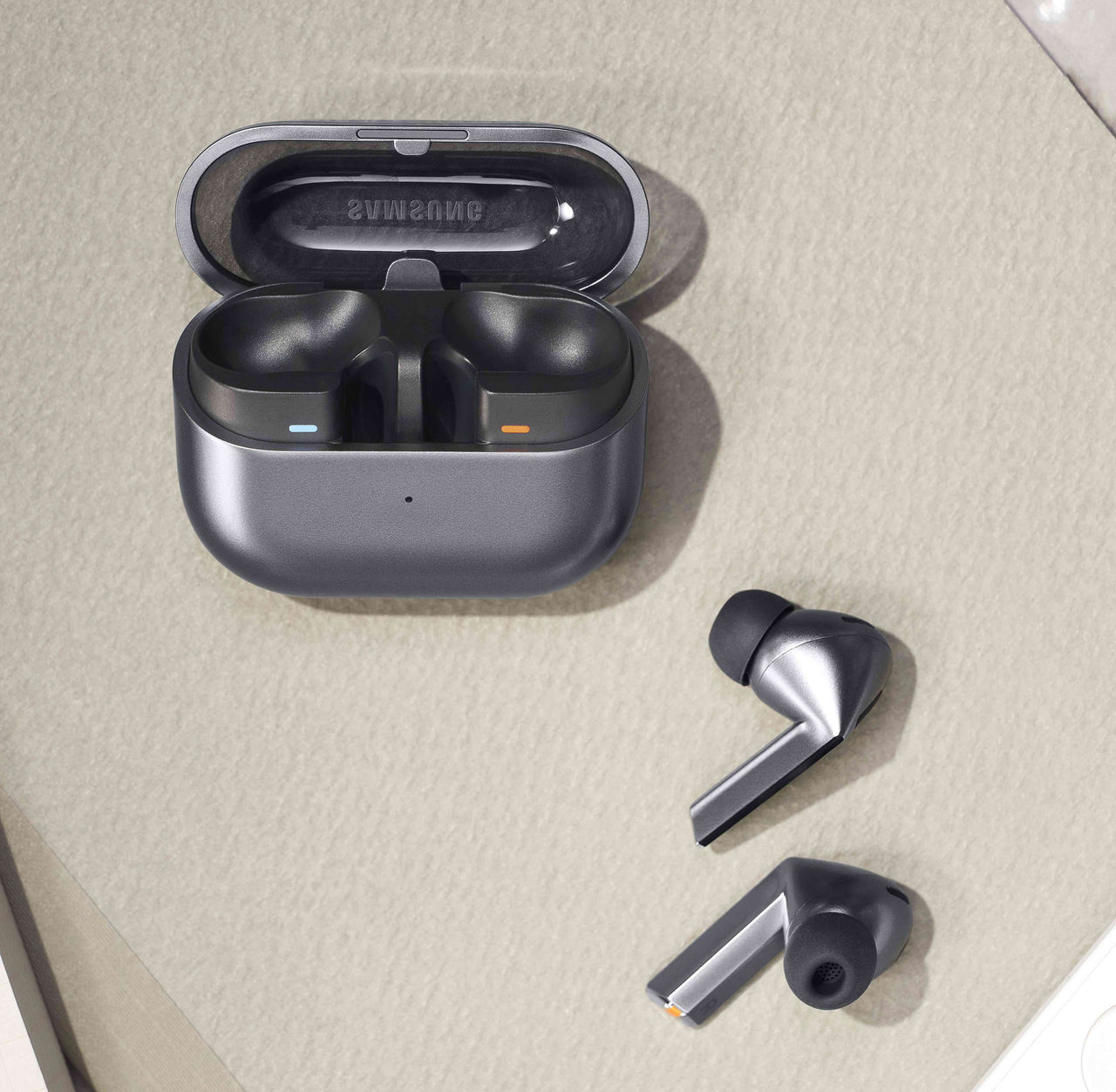Det här är Samsung Galaxy Buds3 och Buds3 Pro