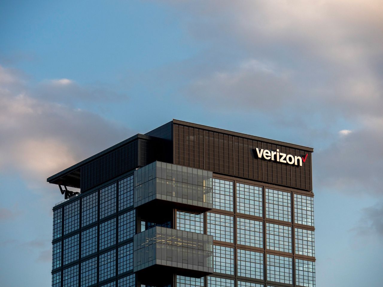 Världens största skivbolag stämmer Verizon