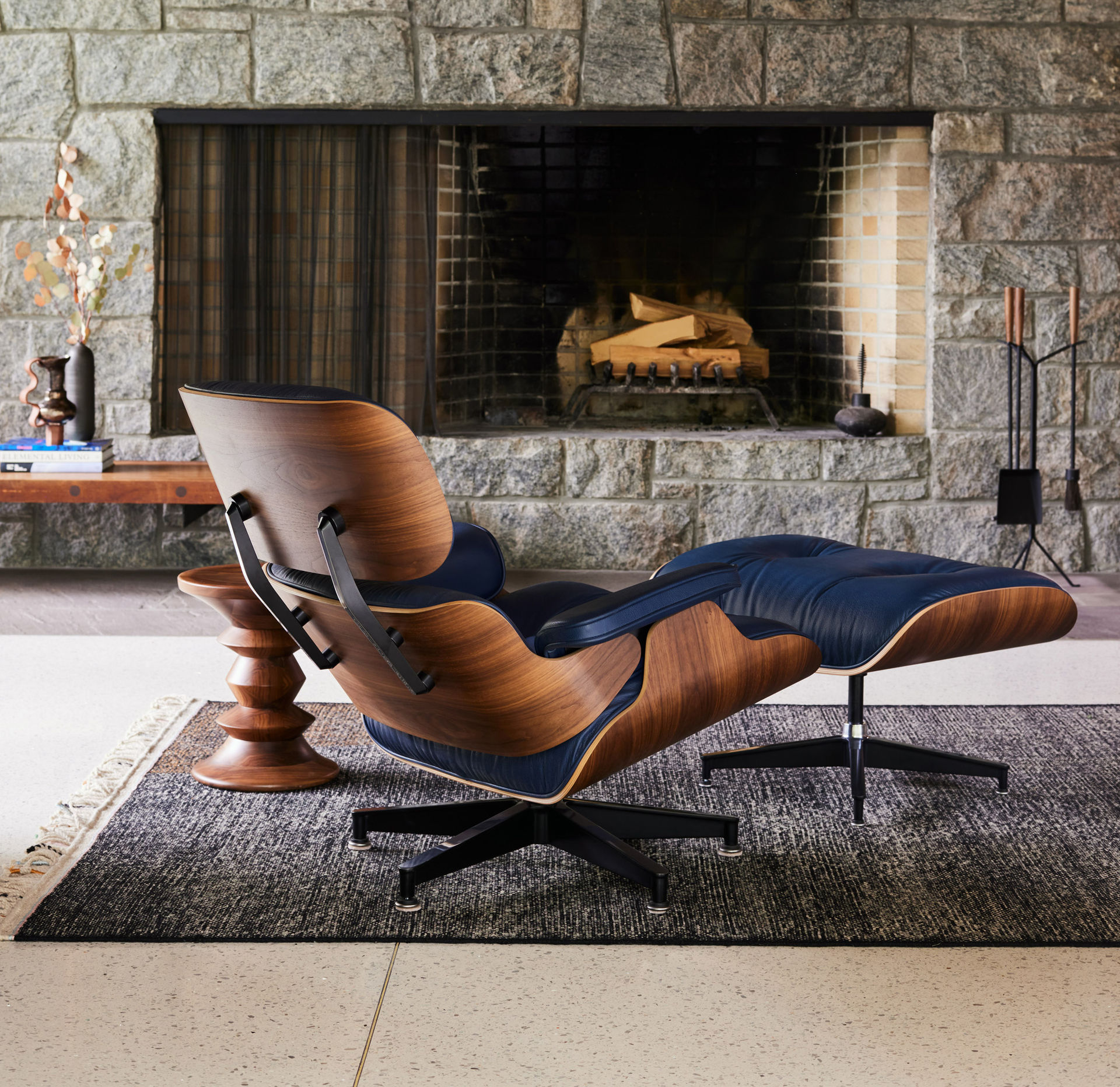 Nu finns Eames Lounge Chair med veganläder