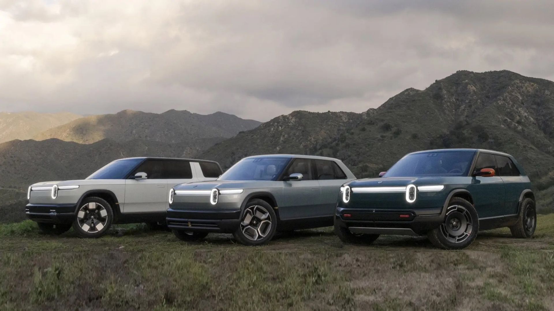 Rivian fortsätter att kapa kostnader