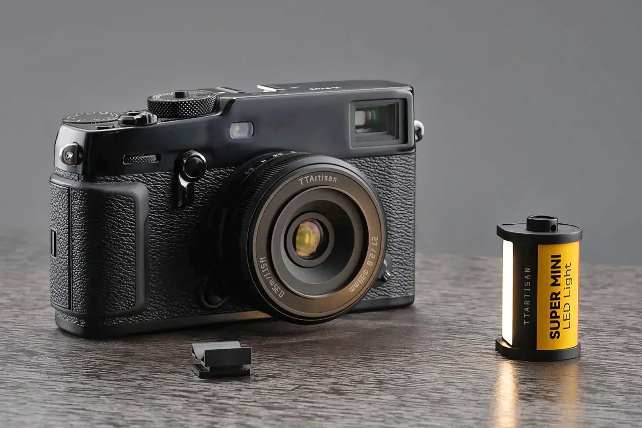 Den här kamerabelysningen ser ut som en filmrulle