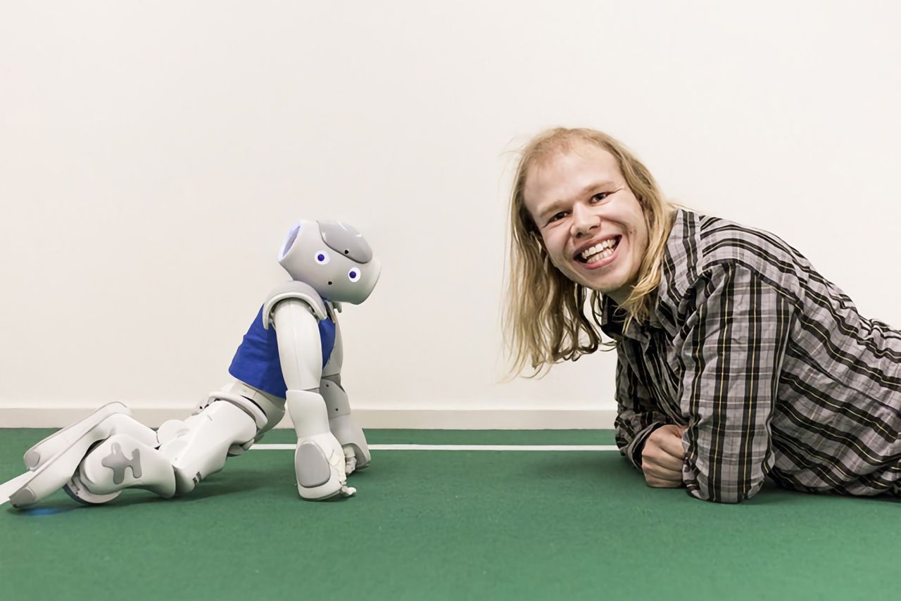 Fredrik Löfgren död i trafikolycka