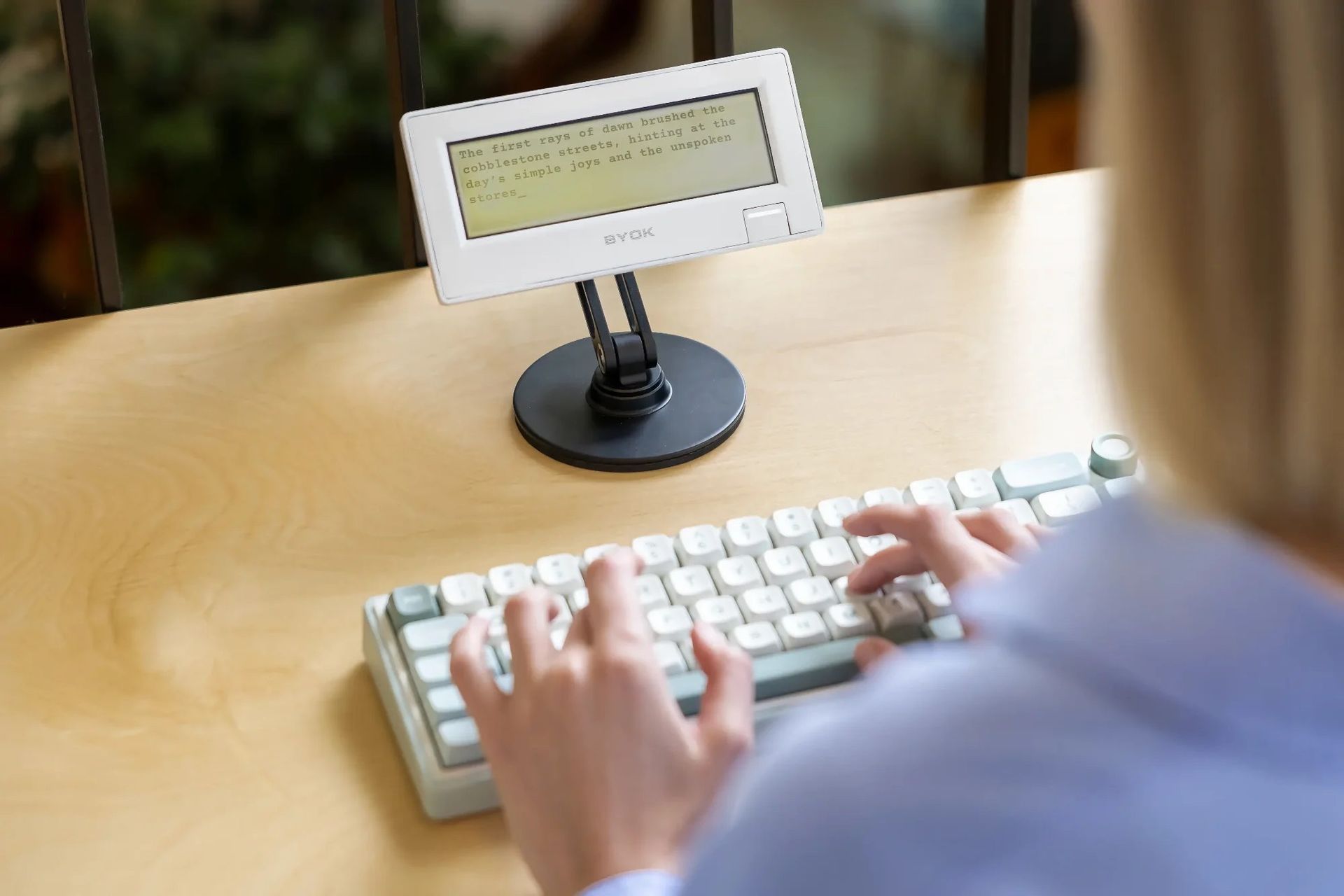 Byok är en skrivmaskins-skärm 