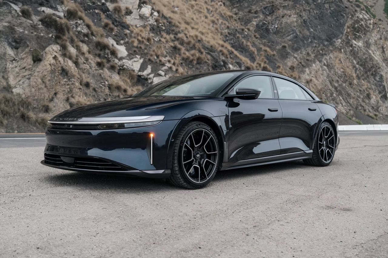 Nu finns Lucid Air Sapphire med bepansring