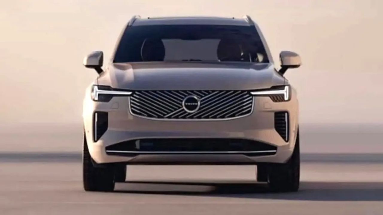 Uppdaterade Volvo XC90 läcker ut