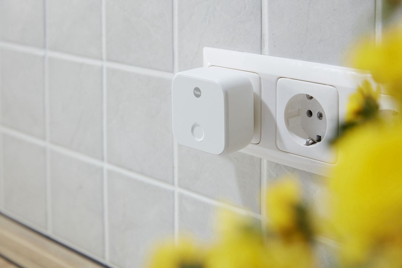 Yale släpper bryggan ConnectX