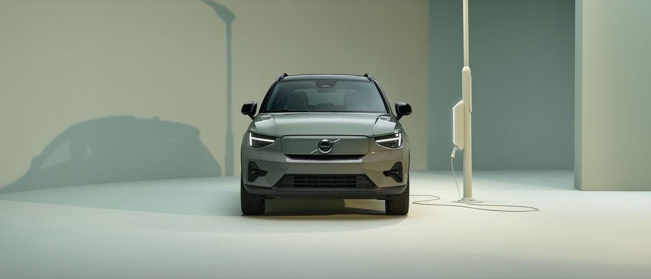 Volvo slopar planerna på att bara erbjuda eldrivet 2030