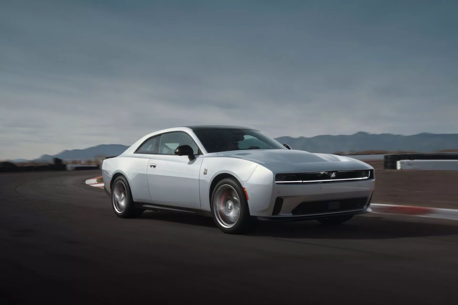 Dodge öppnar orderböckerna för eldrivna Charger Daytona