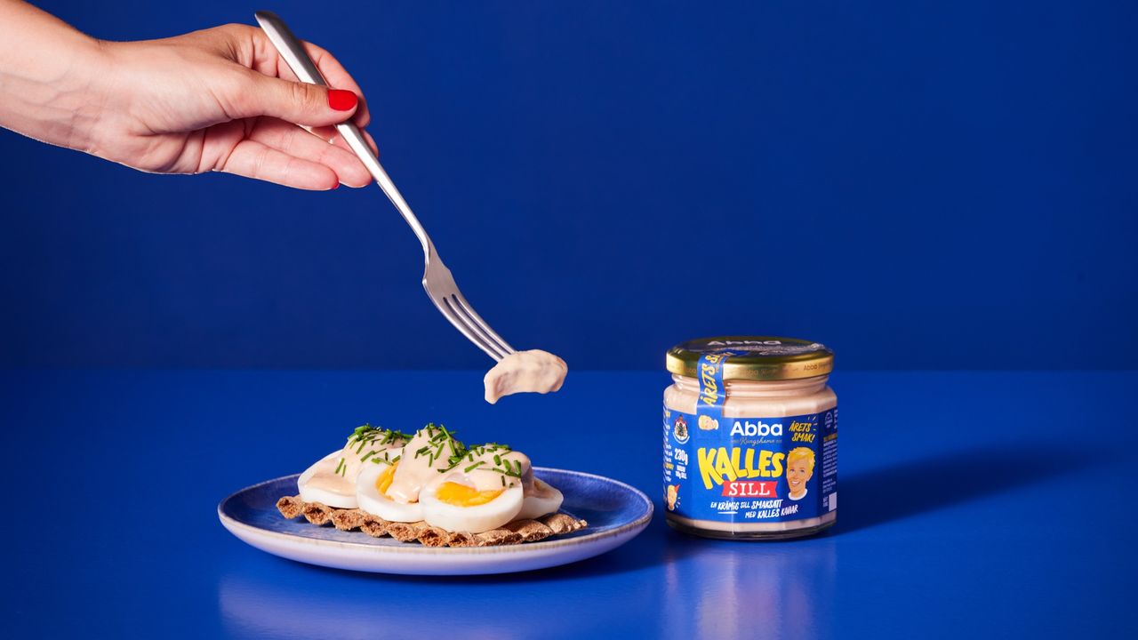 Sill smaksatt med Kalles Kaviar