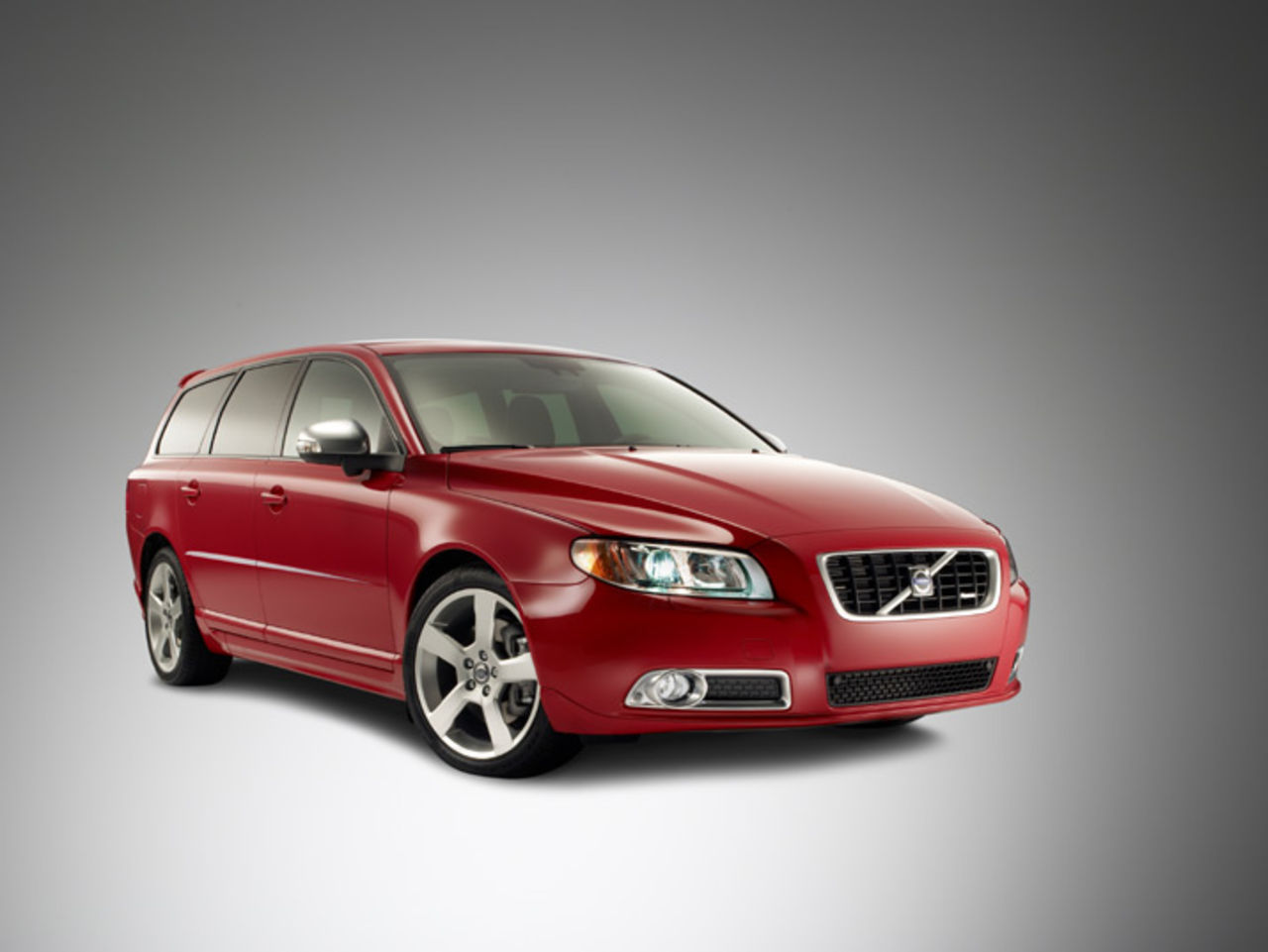 Volvo V70 R-design