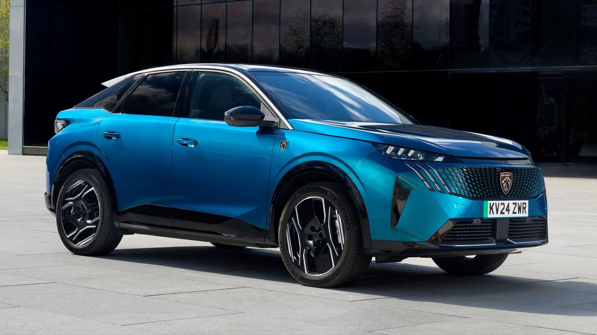 Long Range-versioner av Peugeot 3008 och 5008