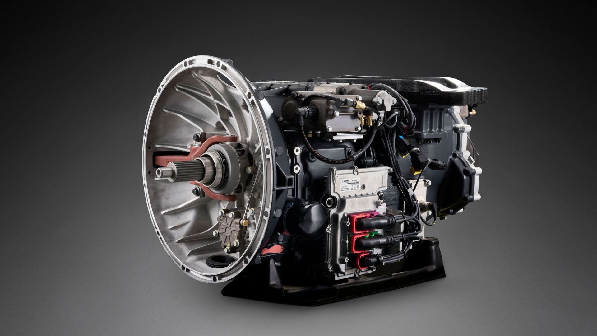 Scania återanvänder komponenter i nyproduktion