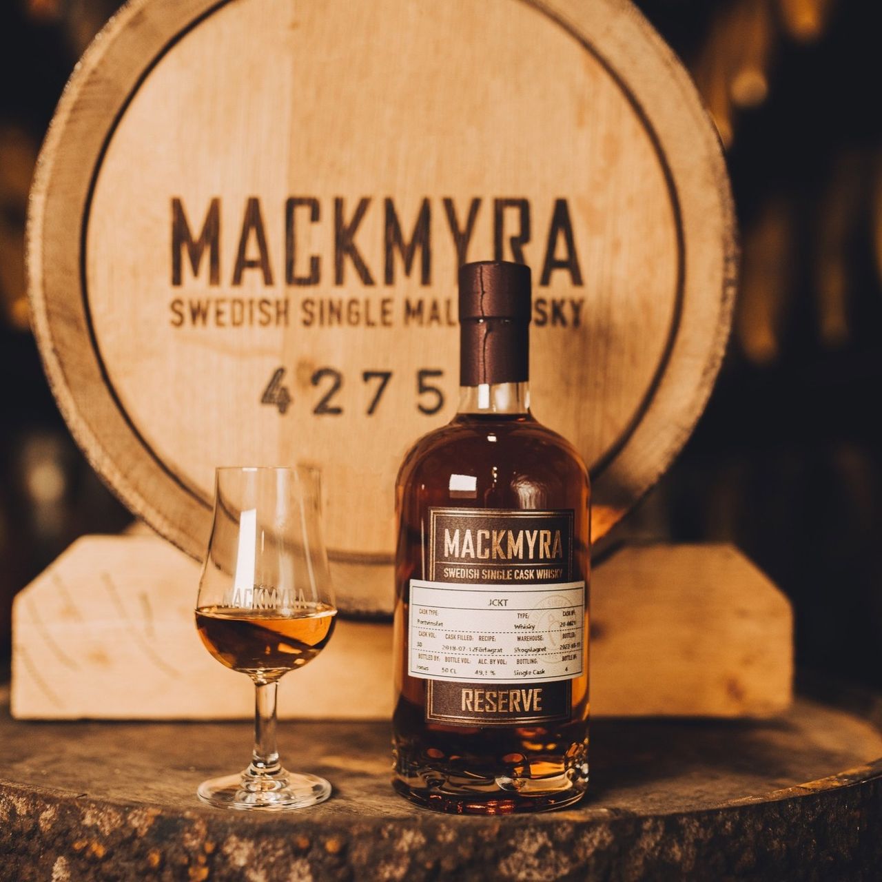 Vichatter.com videosi suhbatdan olingan Natali qoshiqchining kokraklari