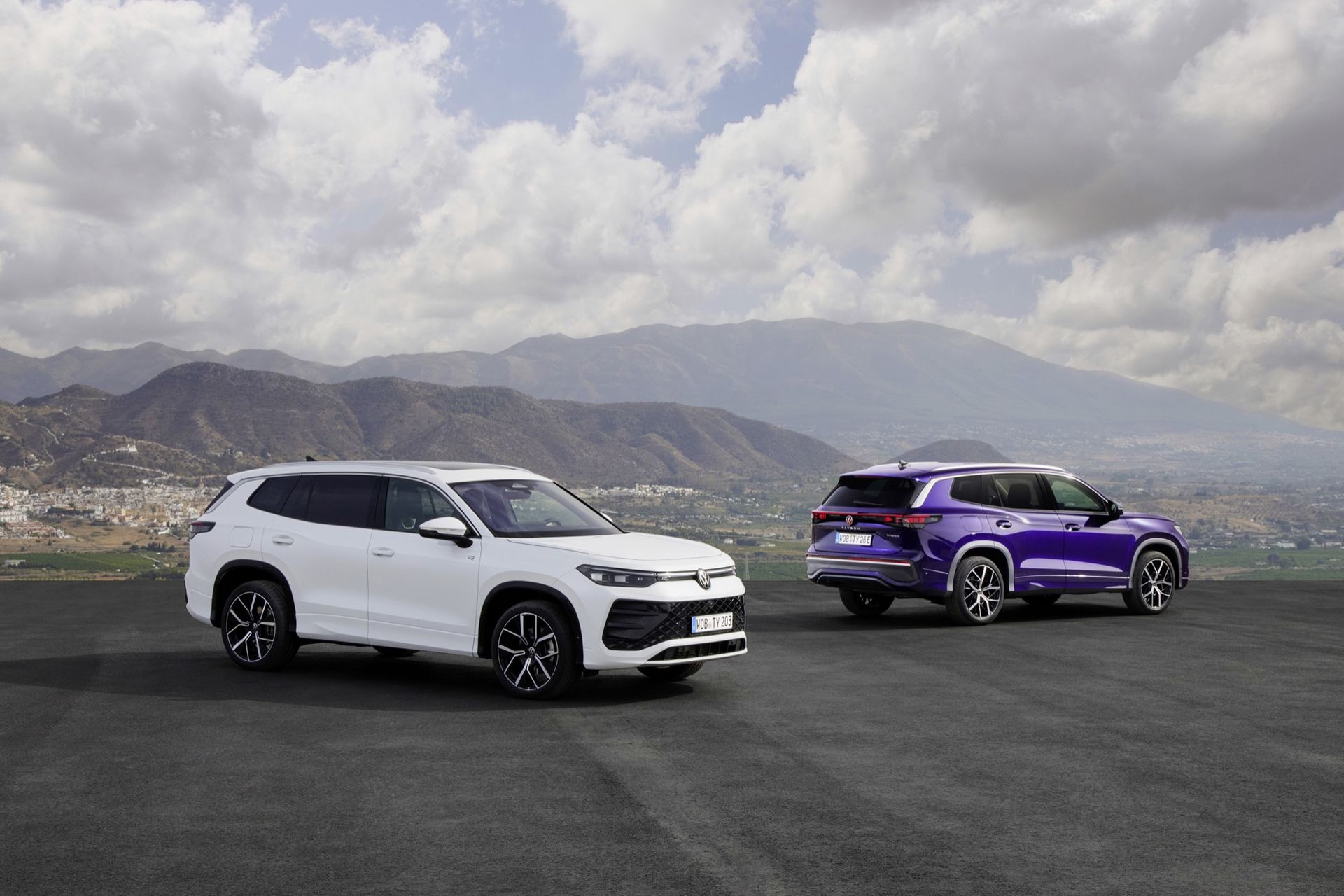 Volkswagen visar ny upplaga av sjusitsiga suven Tayron