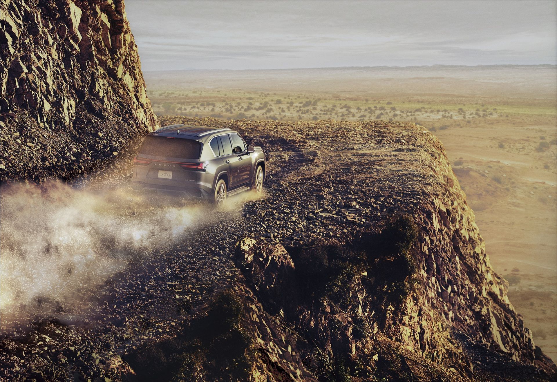 Lexus LX finns nu som hybrid
