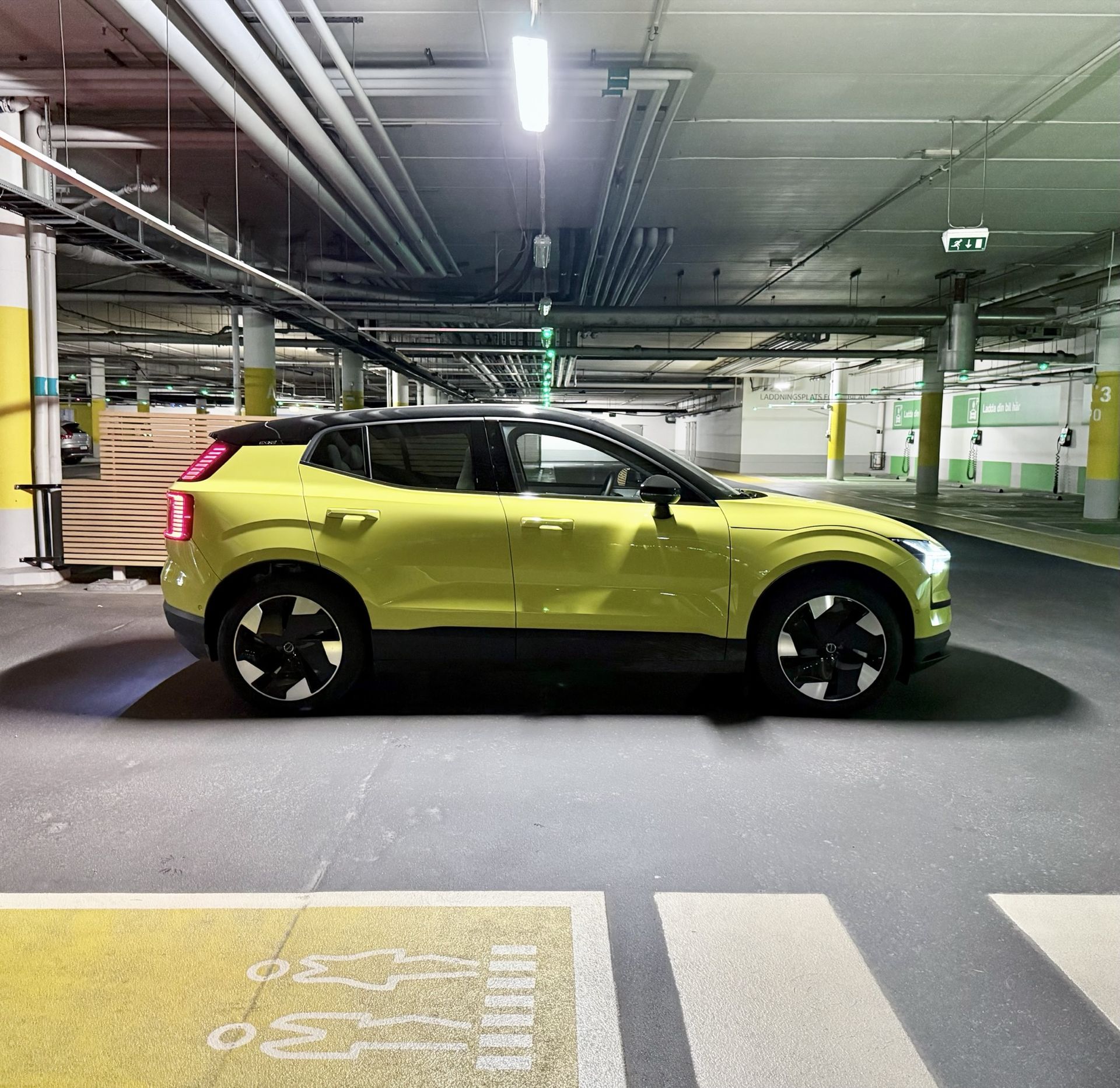 Volvo rear ut Volvo EX30