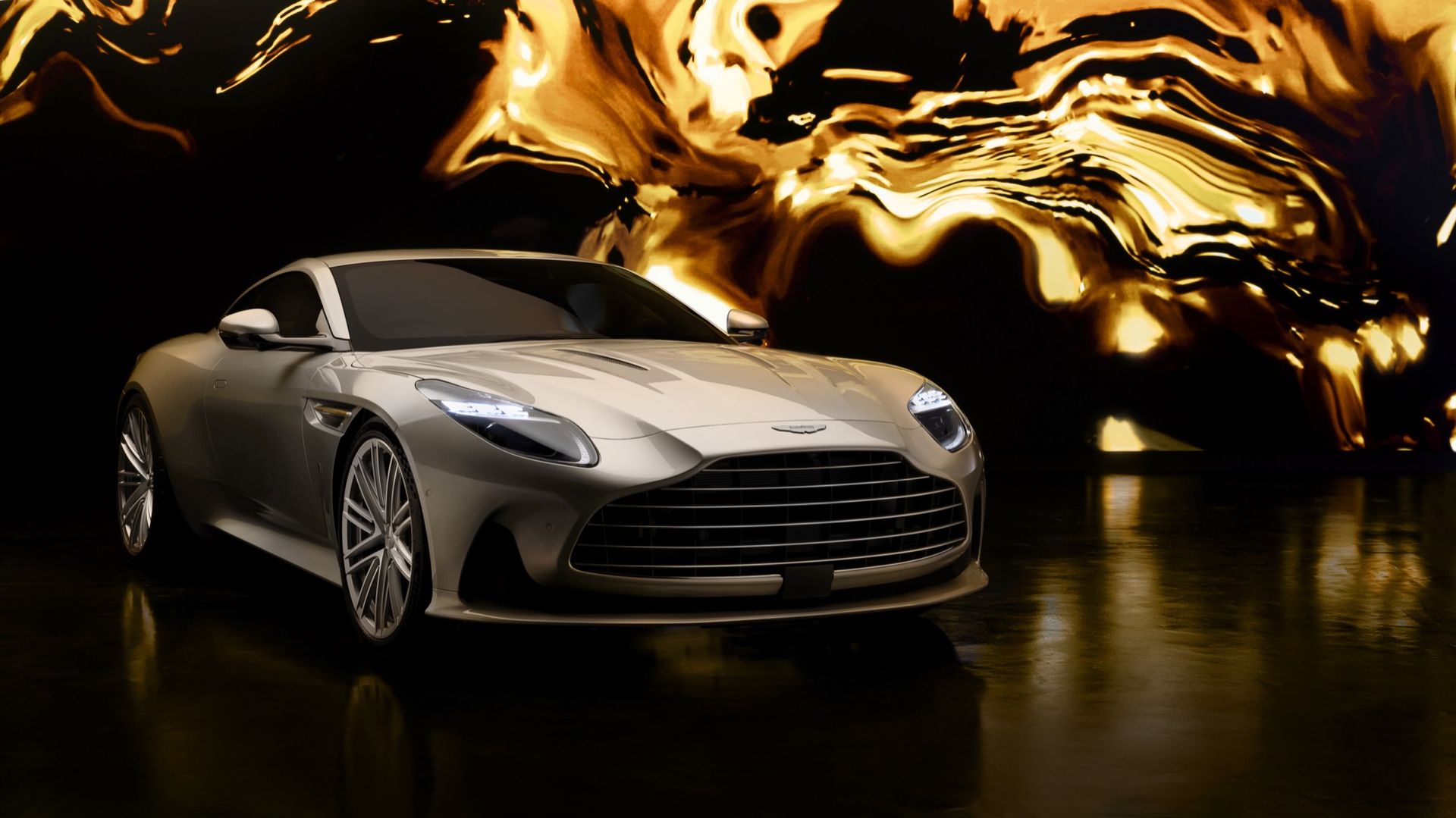 Aston Martin firar 60 år i James Bond-sfären