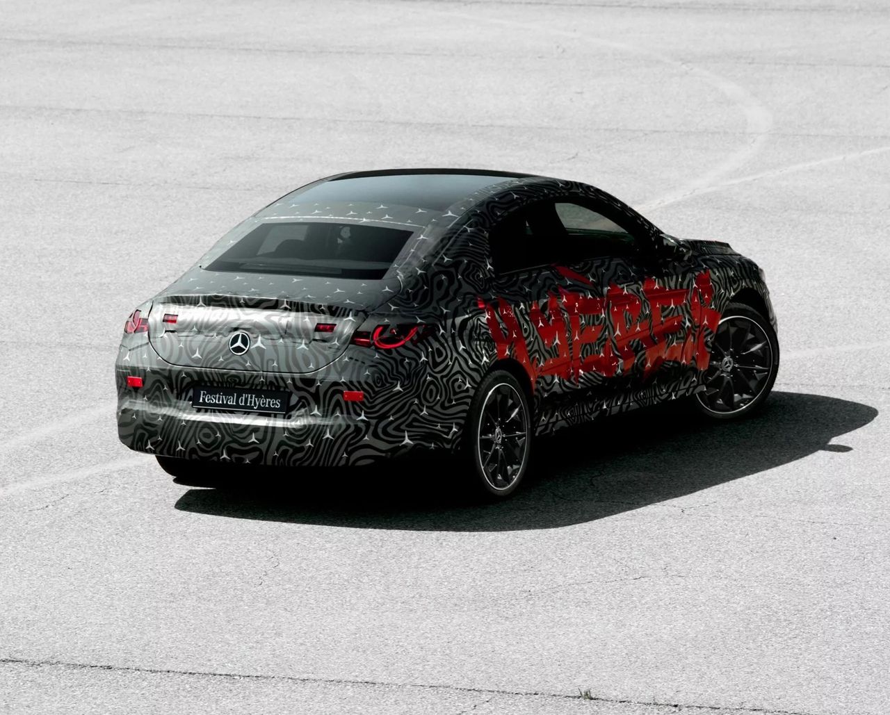 Mercedes smygvisar nya CLA