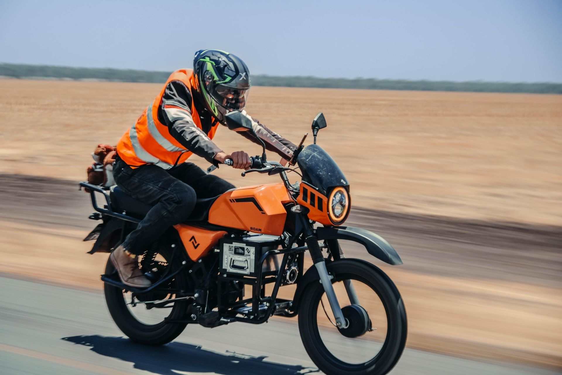 Elektriska motorcykeln Roam körde från Kenya till Sydafrika