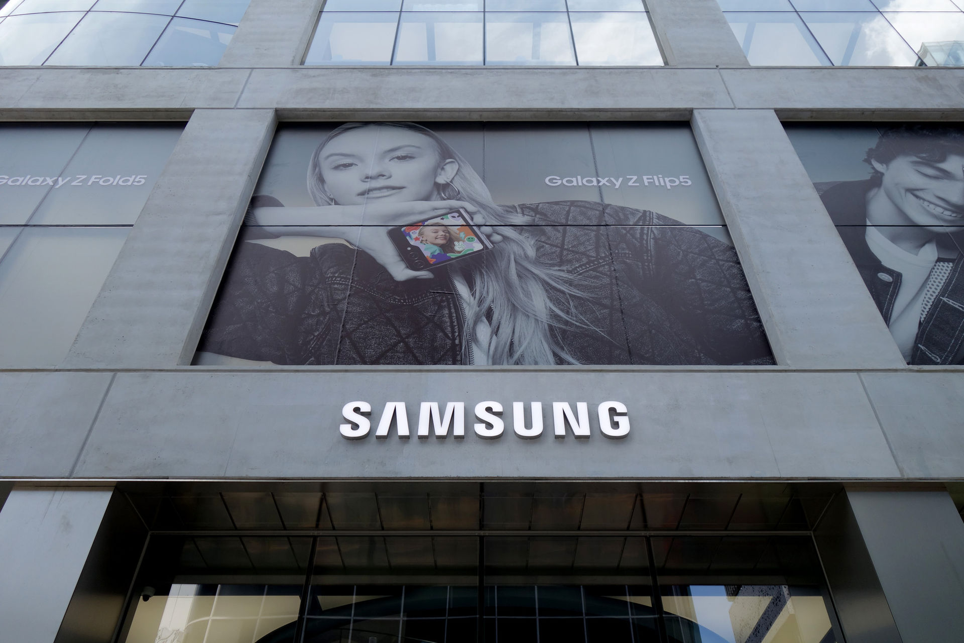 Kommer Samsung att dumpa Galaxy?