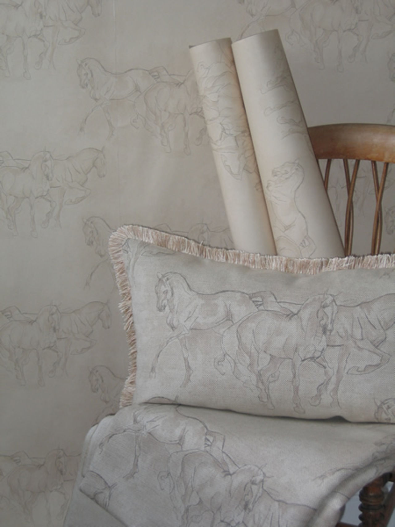 Engelska tapeter med klassiska mönster