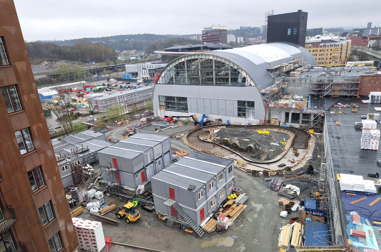 Återuppbyggnaden av Oceana drar snart igång