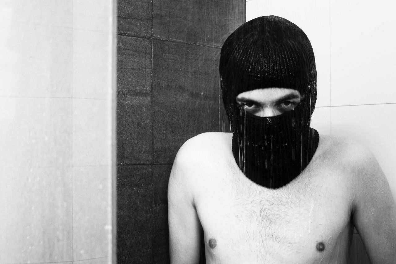 Inga allvarliga hälsoeffekter av att kissa i duschen