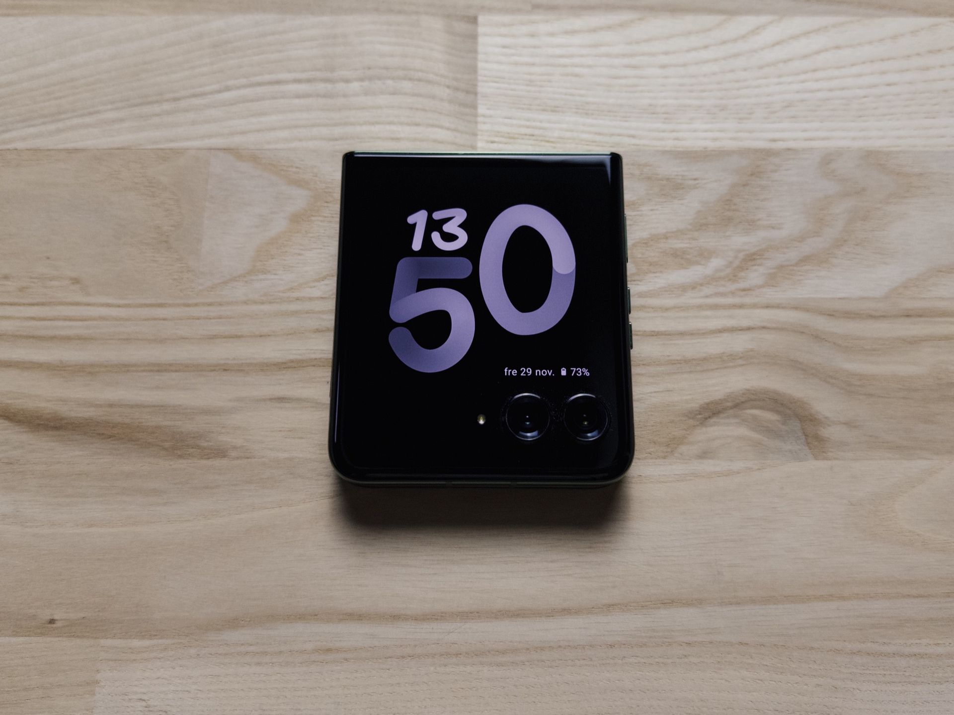 Något doftar annorlunda med Moto Razr 50 Ultra