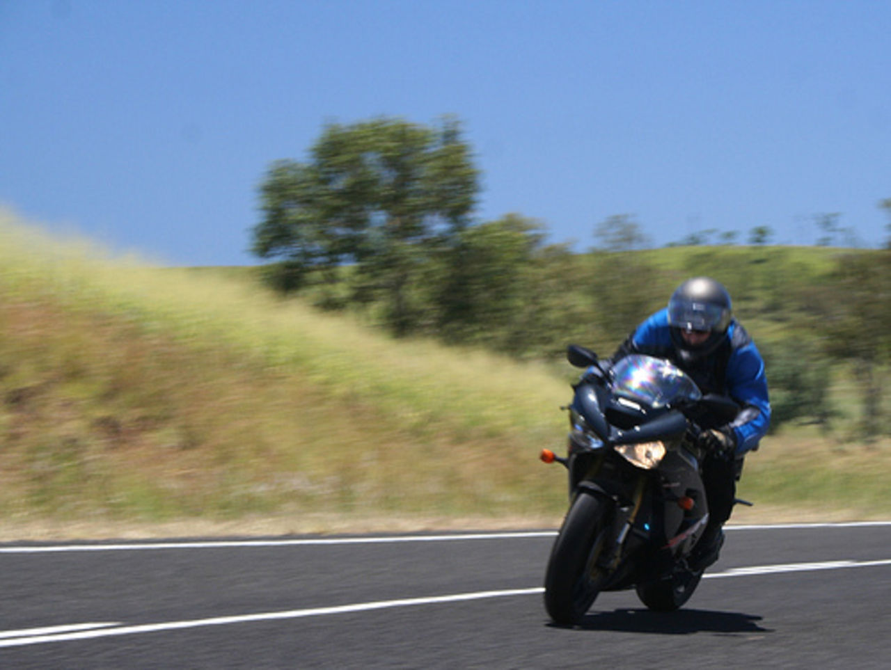 Polisen tar inte upp jakten på mc-förare