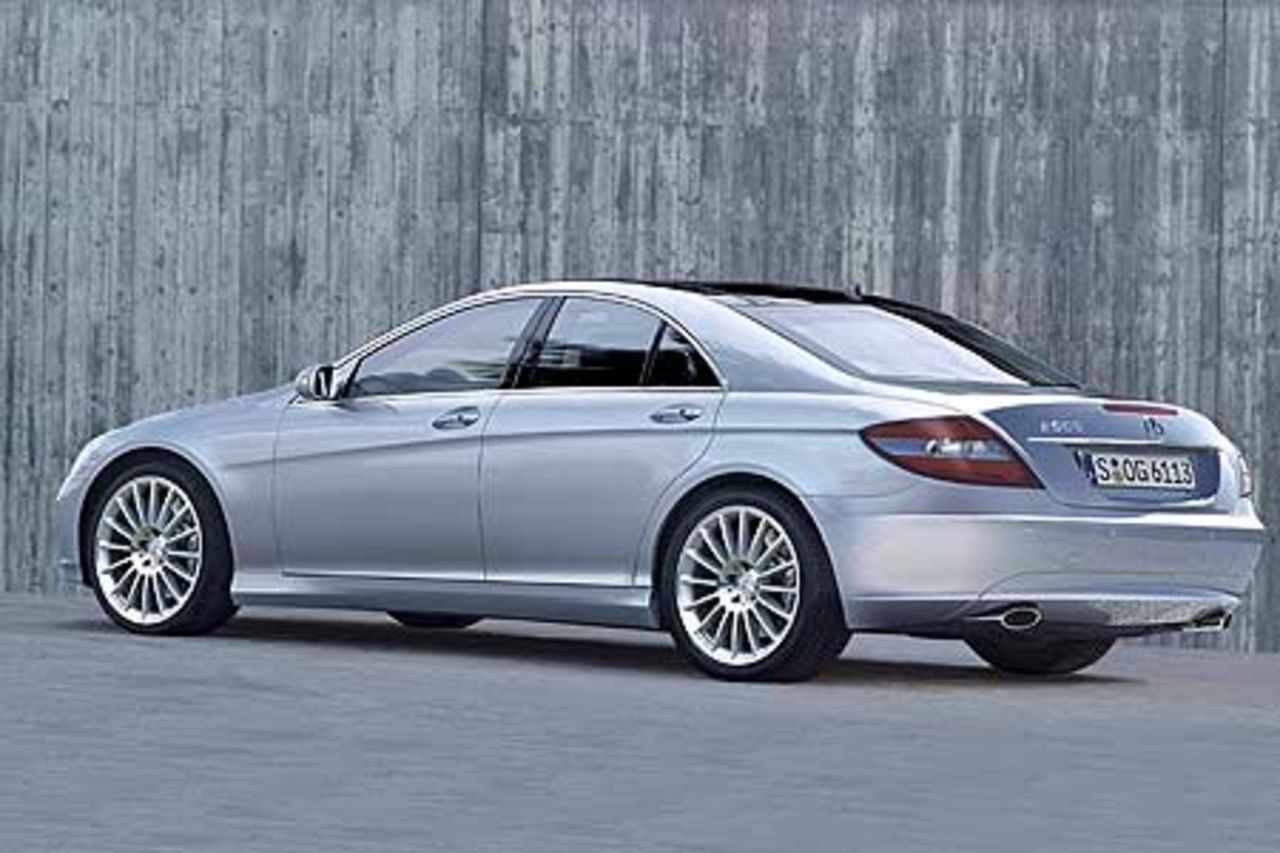 En litet smakprov på nya Mercedes E-klass