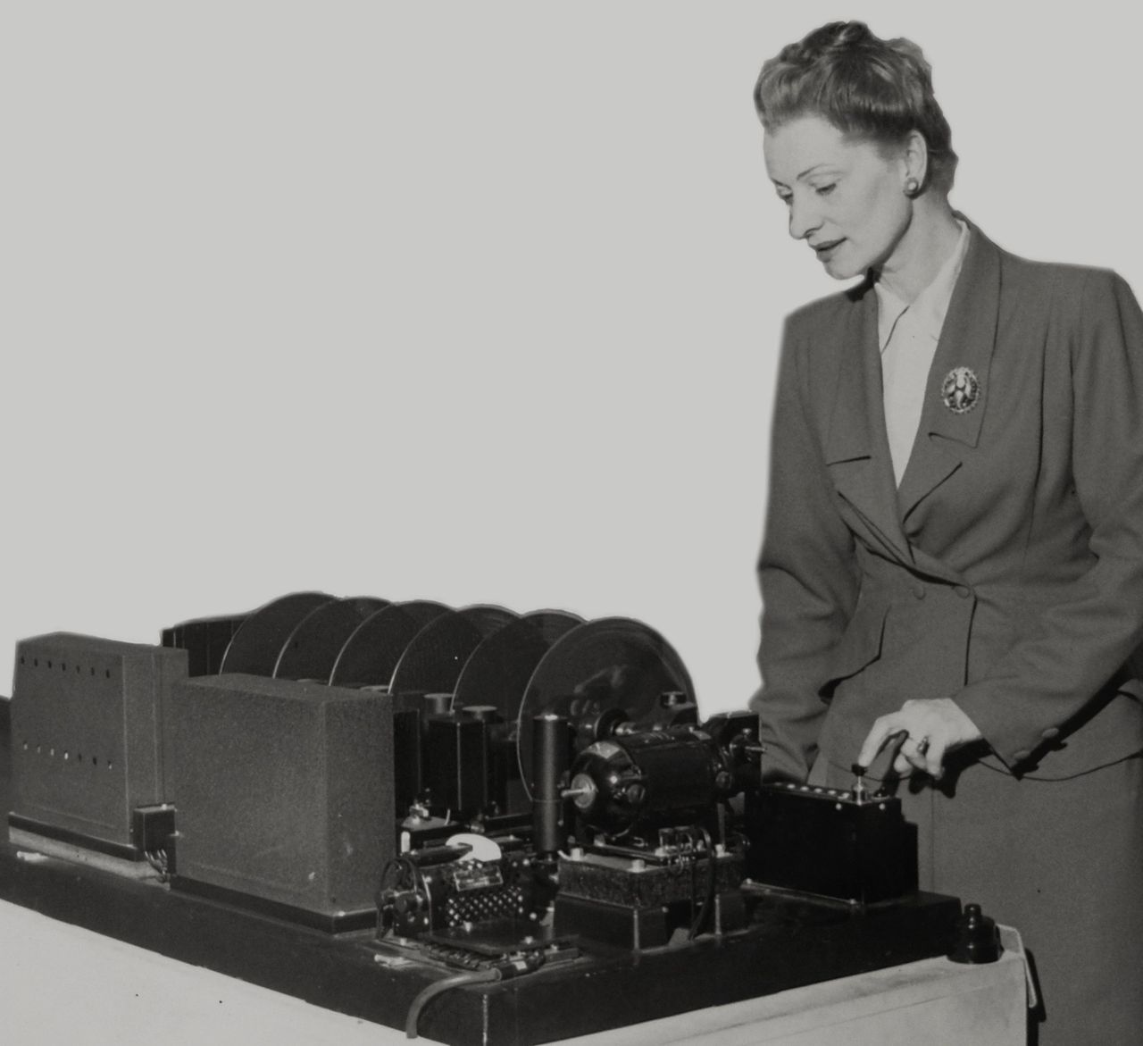 Fröken Ur goes old school