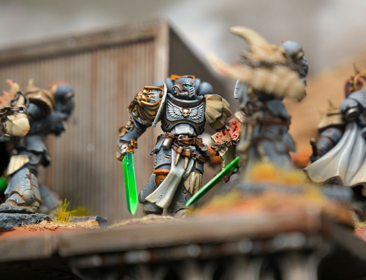 Tusentals Warhammer-modeller stulna