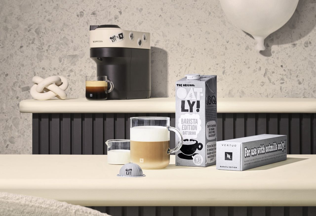 Nespresso och Oatly släpper kaffekapsel
