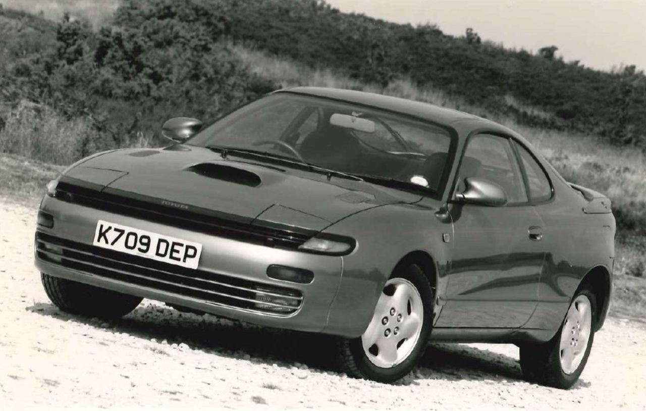 Toyota varumärkesskyddar GR Celica