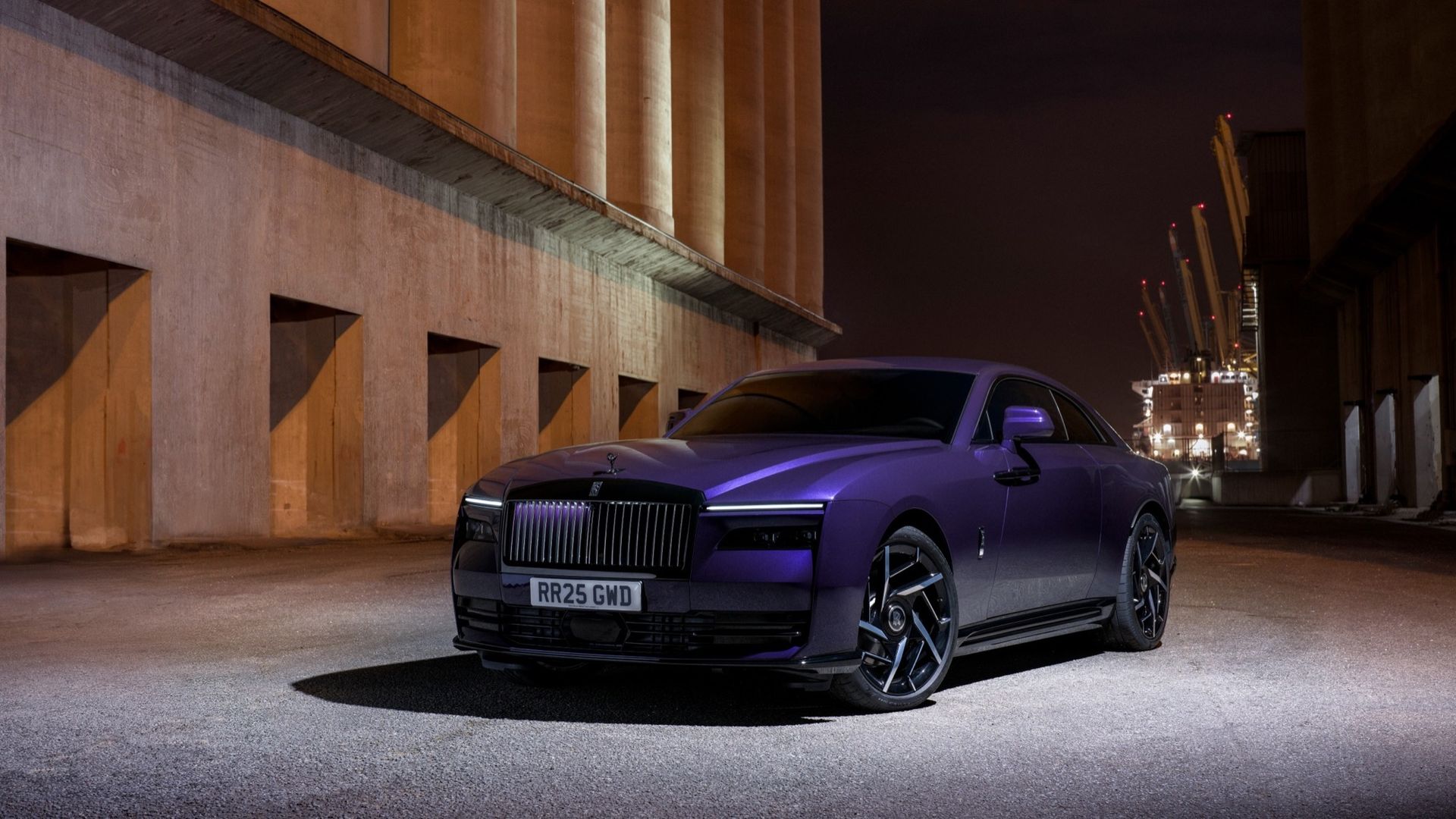 Rolls-Royce rullar ut sin starkaste modell hittills