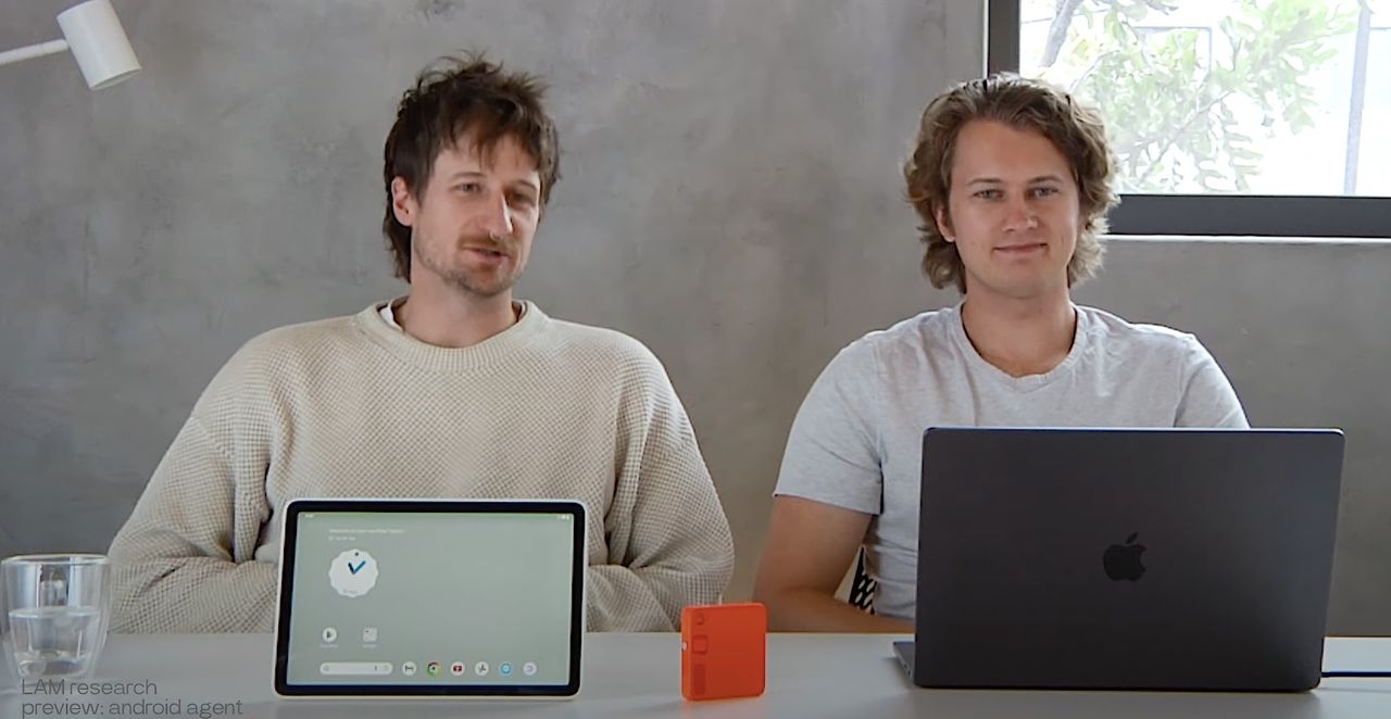 Rabbit visar upp AI-agent