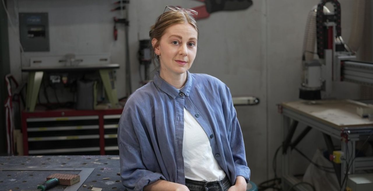 Simone Giertz blir hedersdoktor