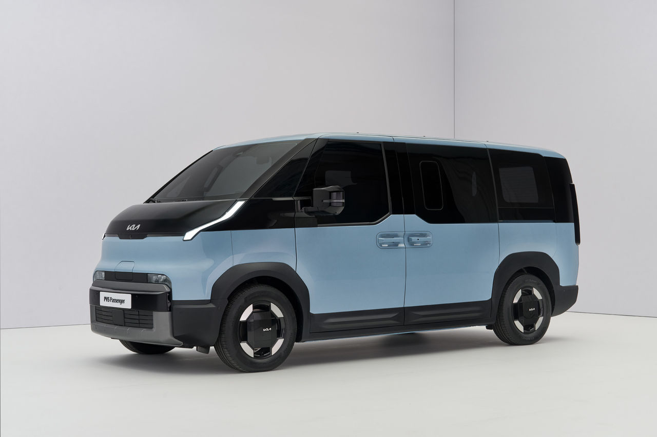 Kia visar upp vanen PV5