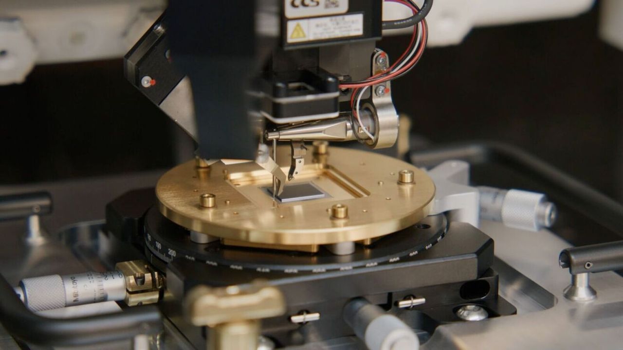 Amazon hoppar på kvanttåget