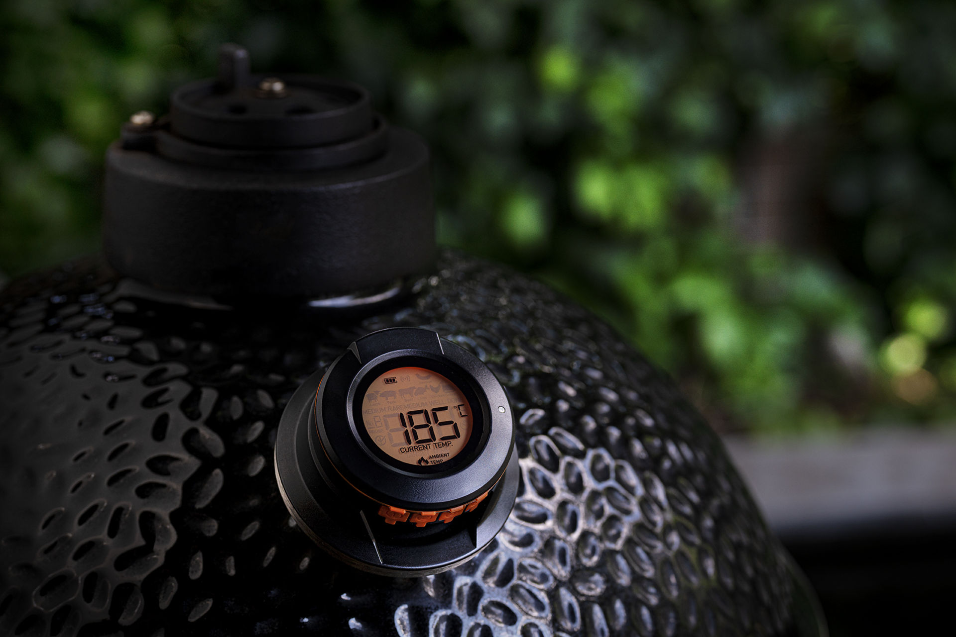 Uppgradera din grill med herQs Dome Thermometer