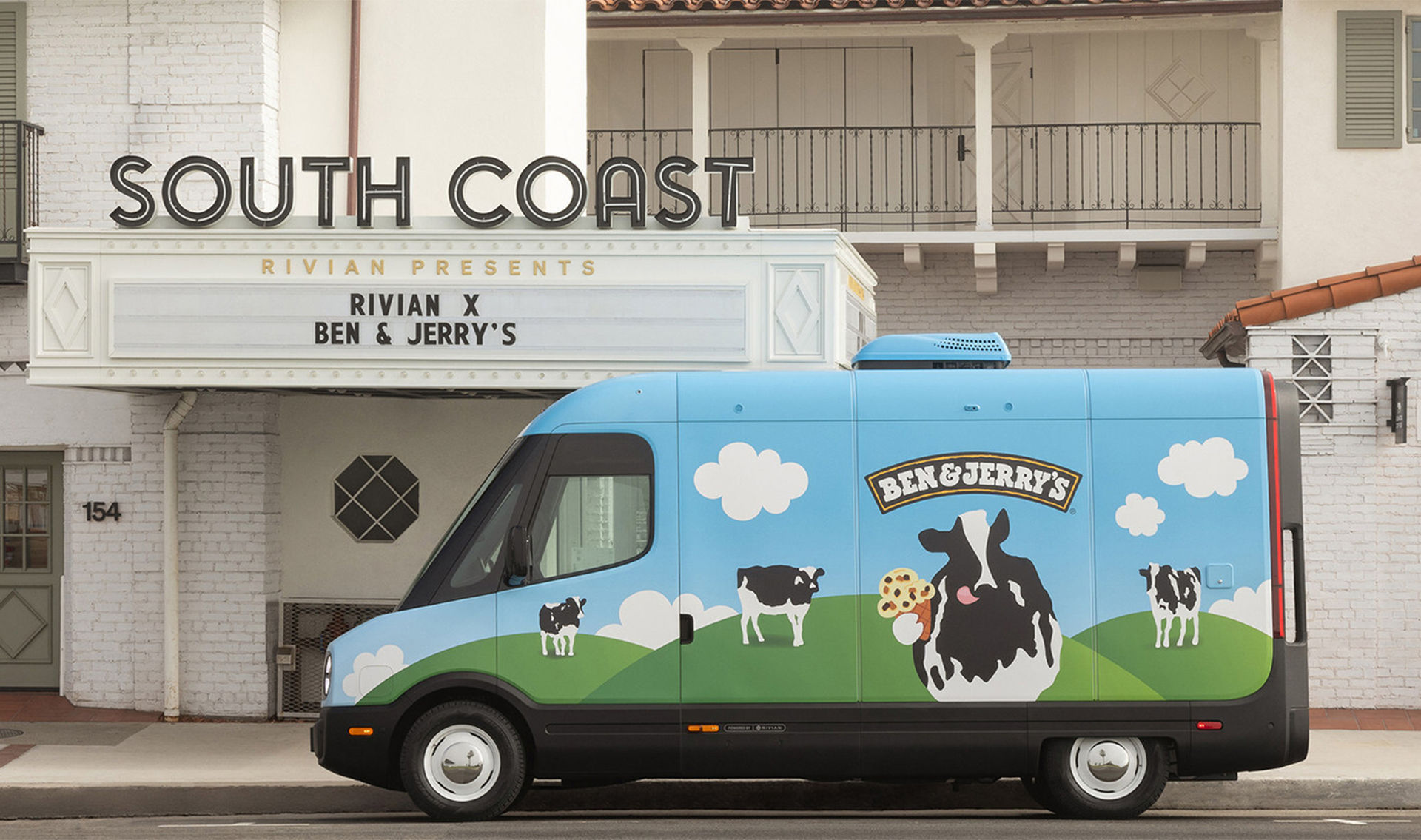 Ben & Jerry's börjar rulla i Rivians eldrivna skåpbil
