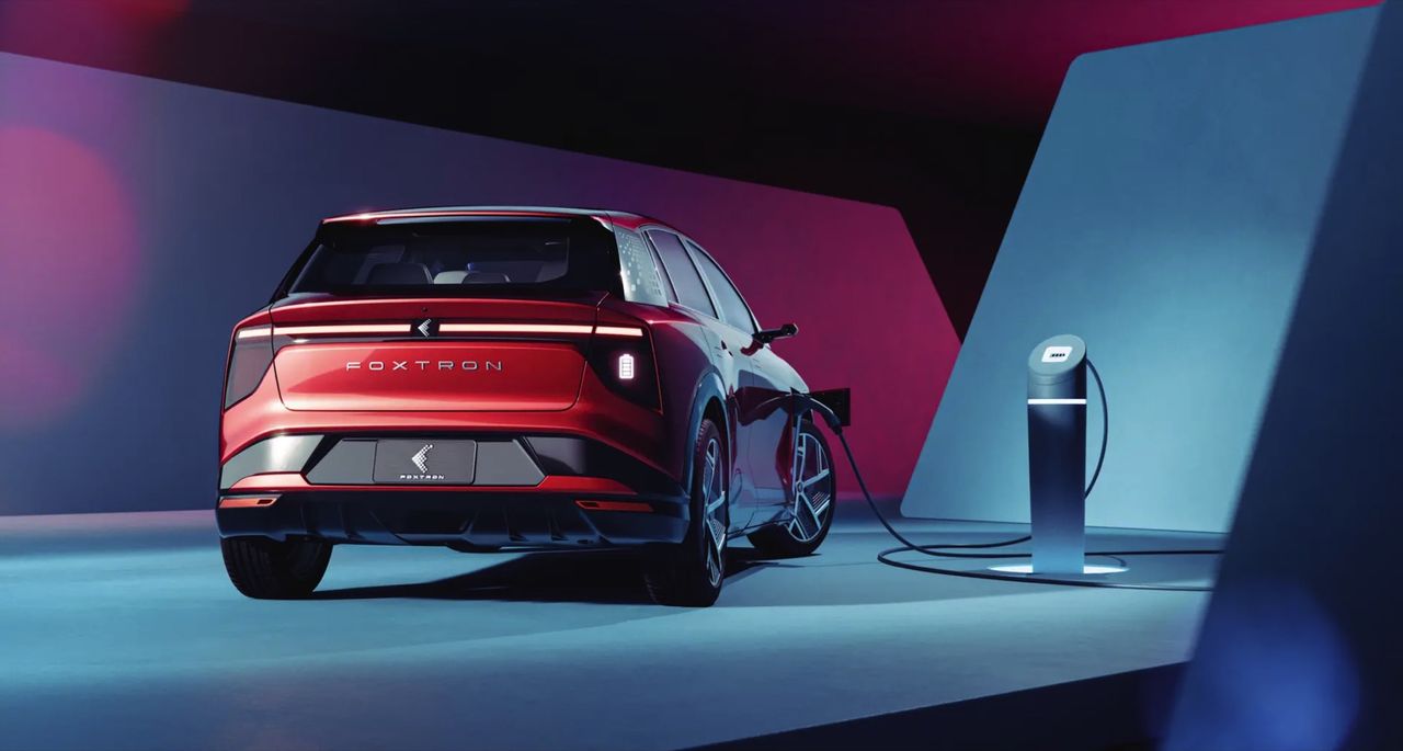 Foxconn har fyra elbilar på gång